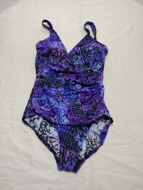 Miraclesuit One Piece Swimsuit -+ MEDIUM